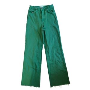 The ZARA Green High-Waisted Denim Straight-Leg Mom Jeans with Raw Hem Size 2